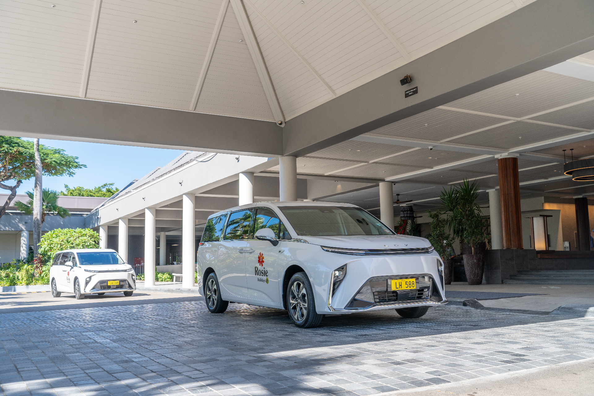 White electric van at Shangri-La Yanuca Island, Fiji resort entrance